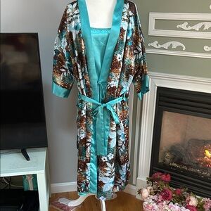 Midnight Velvet Penoir Set - Teal and Brown Floral